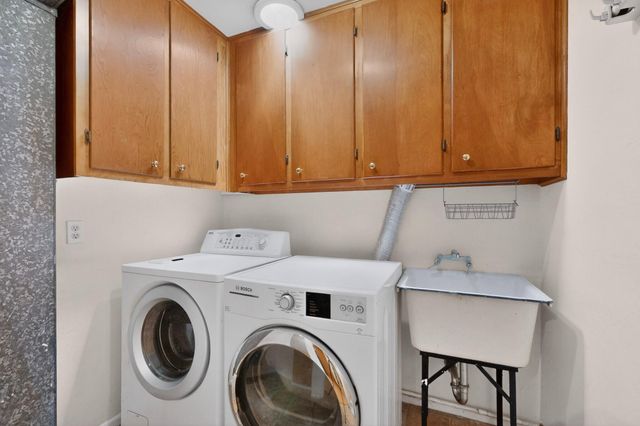 2913 Avenida Nevada NE, Albuquerque, NM 87110
