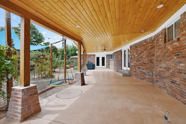 2913 Avenida Nevada NE, Albuquerque, NM 87110