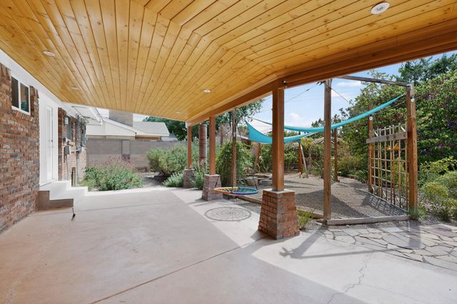 2913 Avenida Nevada NE, Albuquerque, NM 87110