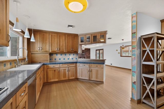 2913 Avenida Nevada NE, Albuquerque, NM 87110