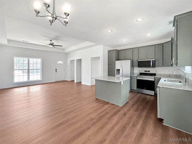 778 Castaway Island Road, Eclectic, AL 36024