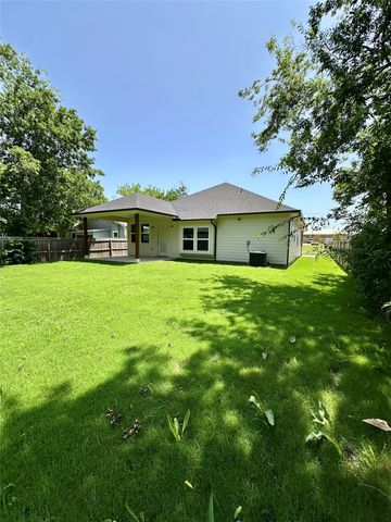 2312 Morgan Street, Greenville, TX 75401