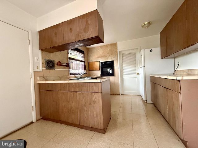 1 MYSTIC WAY, Willingboro, NJ 08046