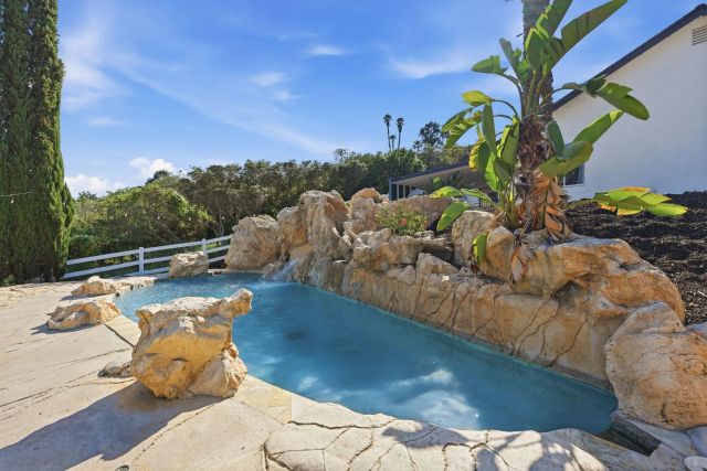 13883 Sage Mountain Ln, Jamul, CA 91935