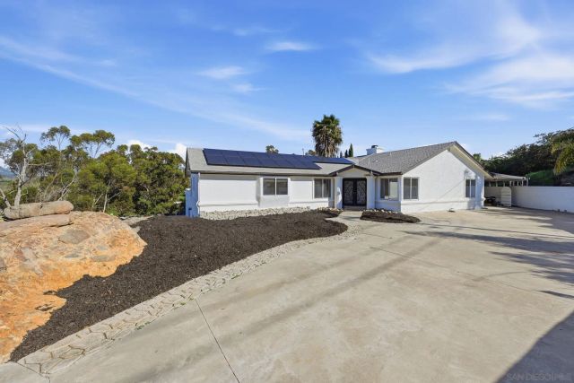 13883 Sage Mountain Ln, Jamul, CA 91935