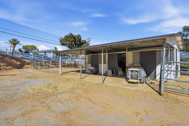 13883 Sage Mountain Ln, Jamul, CA 91935