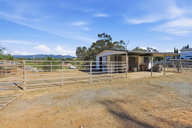 13883 Sage Mountain Ln, Jamul, CA 91935