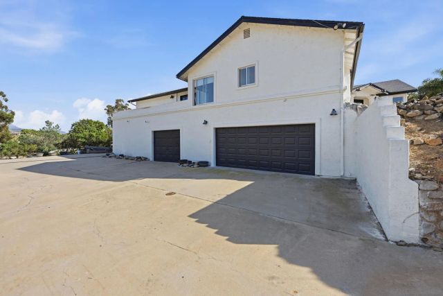 13883 Sage Mountain Ln, Jamul, CA 91935
