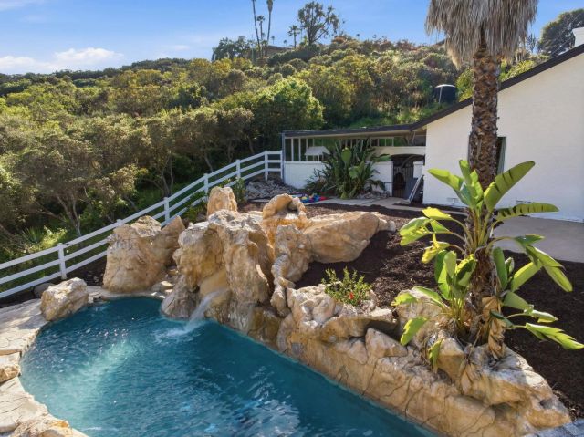 13883 Sage Mountain Ln, Jamul, CA 91935