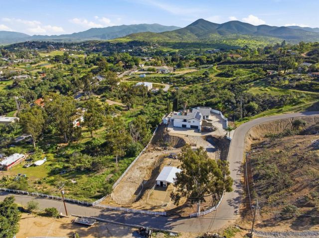 13883 Sage Mountain Ln, Jamul, CA 91935