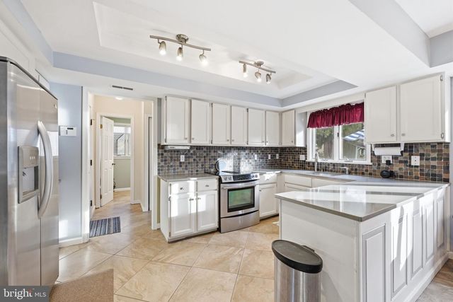 3 SWEET GUM LN, Horsham, PA 19044