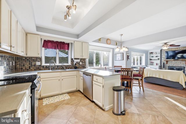 3 SWEET GUM LN, Horsham, PA 19044