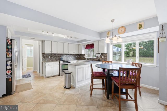 3 SWEET GUM LN, Horsham, PA 19044