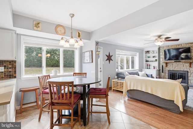 3 SWEET GUM LN, Horsham, PA 19044