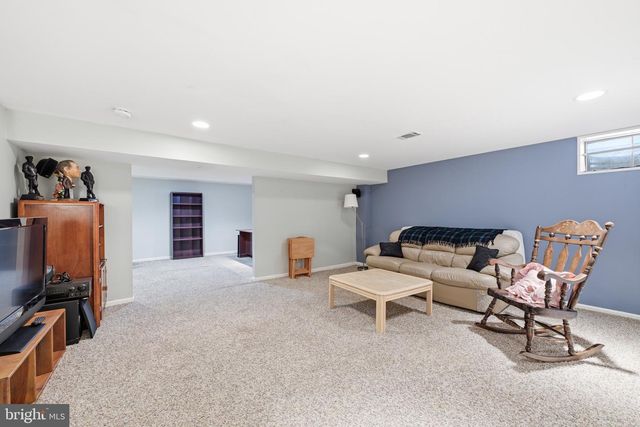 3 SWEET GUM LN, Horsham, PA 19044