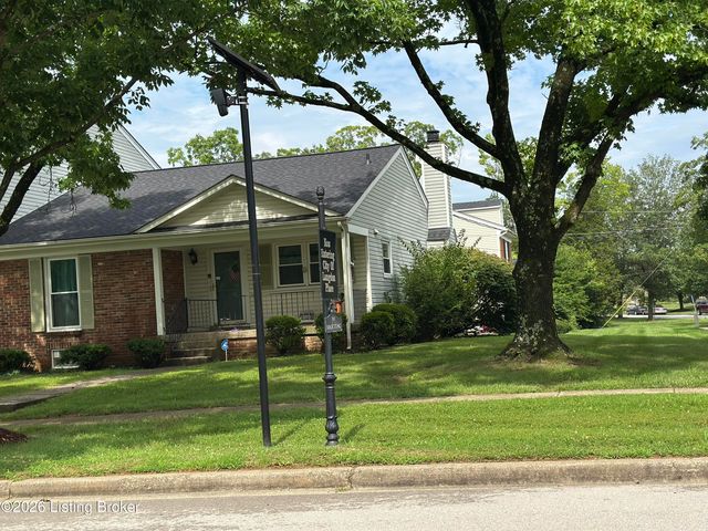 2707 Langdon Dr, Louisville, KY 40241