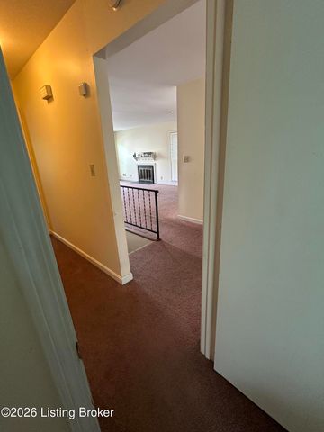 2707 Langdon Dr, Louisville, KY 40241