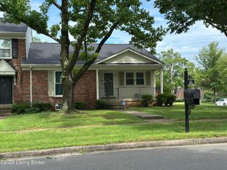 2707 Langdon Dr, Louisville, KY 40241