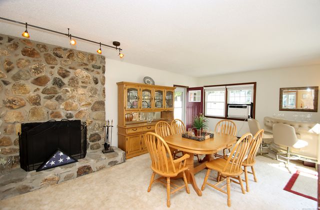 133 Helaine Road, Manchester, CT 06042