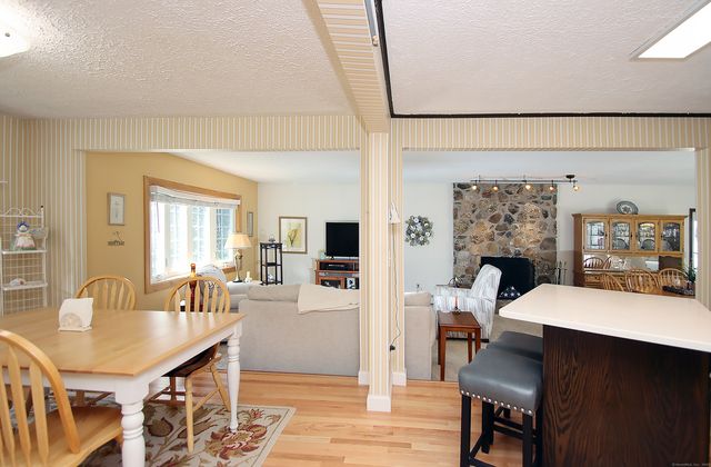 133 Helaine Road, Manchester, CT 06042