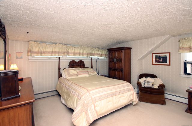 133 Helaine Road, Manchester, CT 06042