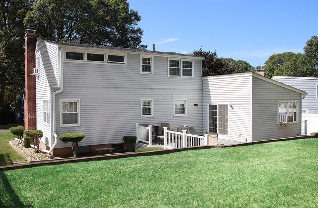 133 Helaine Road, Manchester, CT 06042