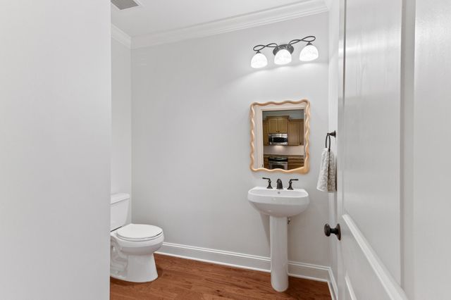 3520 Central Ave Apt 103, Memphis, TN 38111