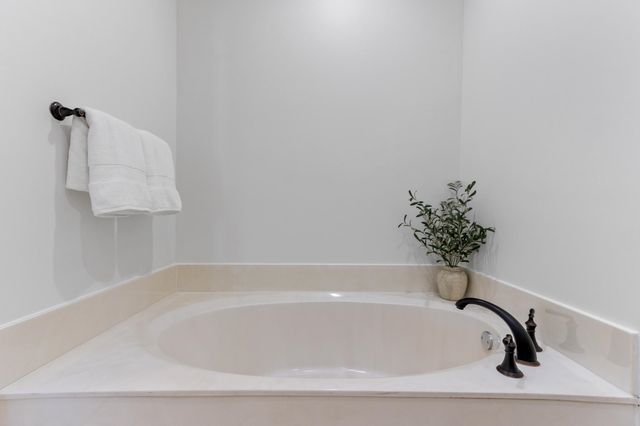 3520 Central Ave Apt 103, Memphis, TN 38111