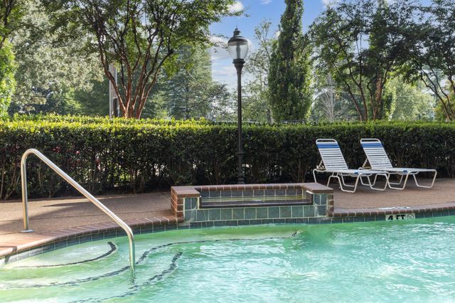 3520 Central Ave Apt 103, Memphis, TN 38111