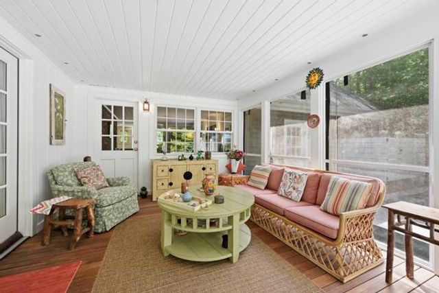 27 Two Ponds Road, Falmouth, MA 02540