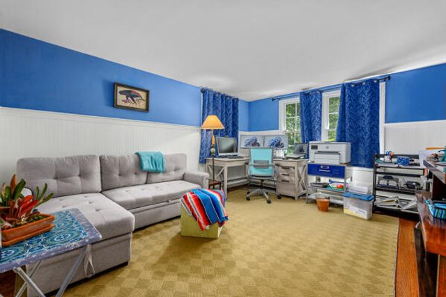 27 Two Ponds Road, Falmouth, MA 02540