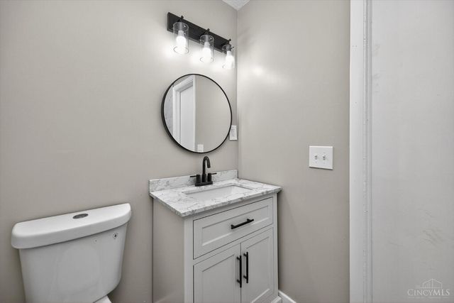 2418 Mack Road, Fairfield, OH 45014