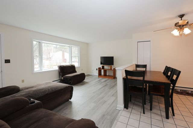 103 Saranac Drive, Nashua, NH 03062