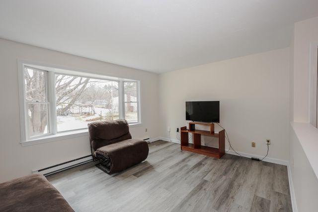 103 Saranac Drive, Nashua, NH 03062