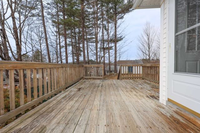 103 Saranac Drive, Nashua, NH 03062