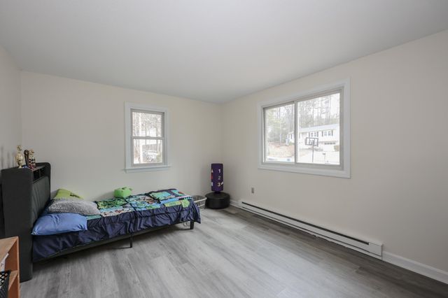 103 Saranac Drive, Nashua, NH 03062