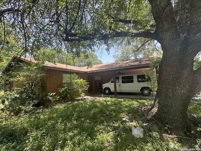 1521 Eichen, New Braunfels, TX 78130