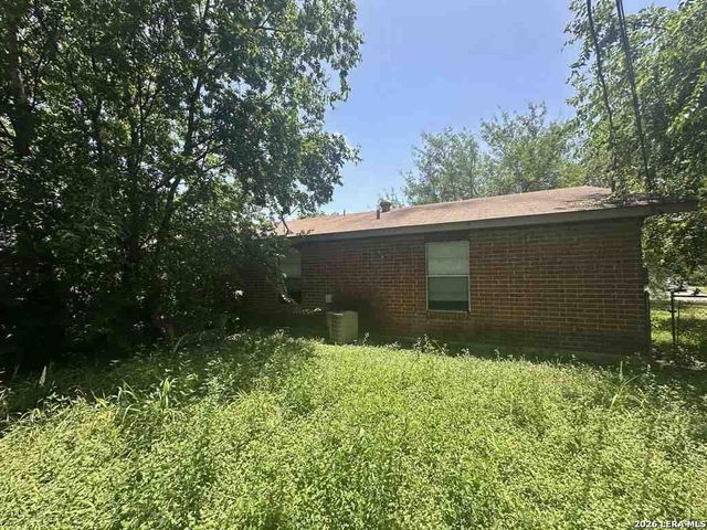 1521 Eichen, New Braunfels, TX 78130