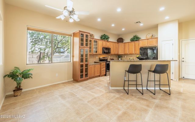 5330 W Christmas Cholla Street, Marana, AZ 85658