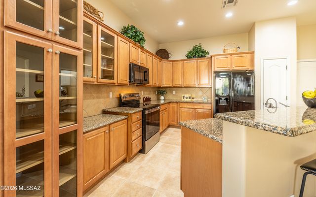 5330 W Christmas Cholla Street, Marana, AZ 85658