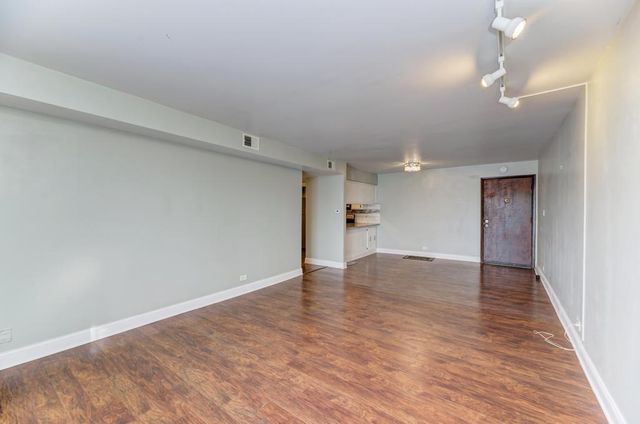 830 Elder Road B303, Homewood, IL 60430
