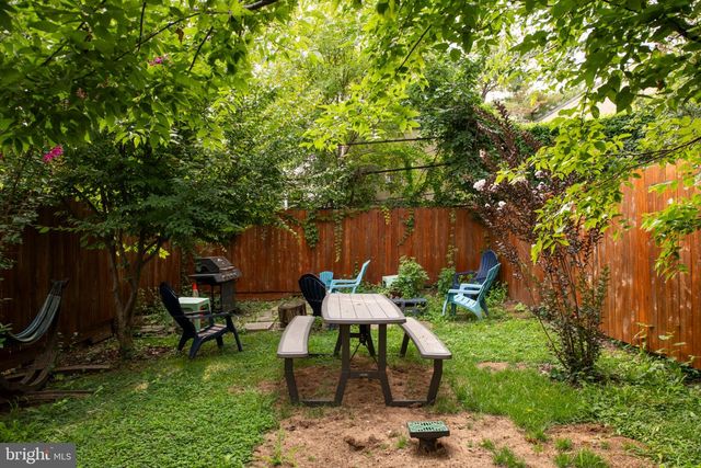 516 E HIGH ST, Philadelphia, PA 19144