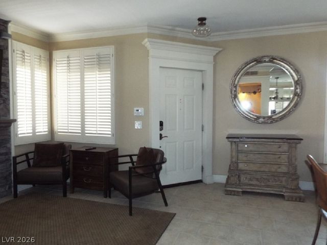 251 South Green Valley Parkway 5821, Henderson, NV 89012