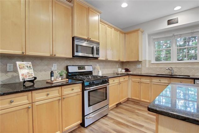 5218 Davis Love Drive, Cumming, GA 30041