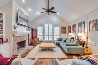 813 Singing Hills Drive, Garland, TX 75044