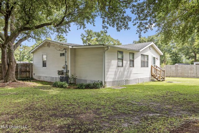 3911 Belmede Drive, Gulfport, MS 39507