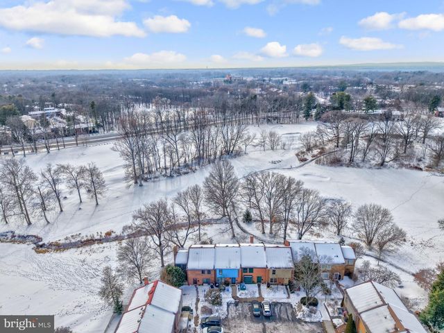 2120 GOLF COURSE DR, Reston, VA 20191