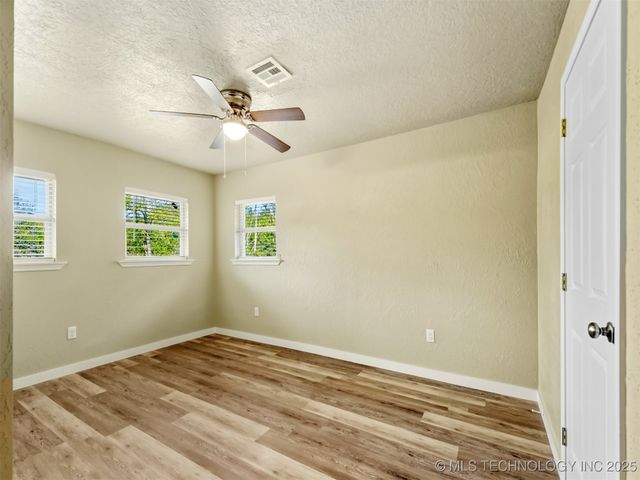 243 Orchard, Lone Grove, OK 73443