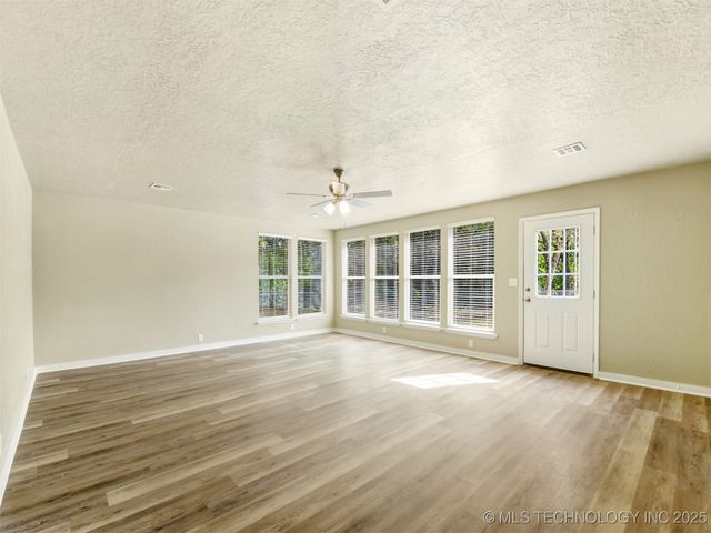 243 Orchard, Lone Grove, OK 73443