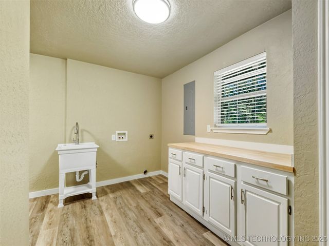 243 Orchard, Lone Grove, OK 73443